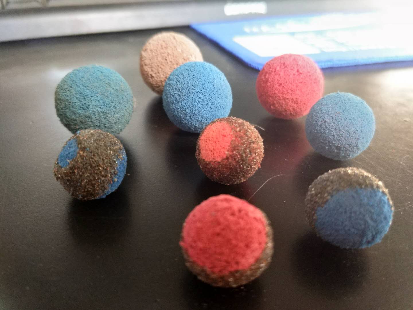 海綿膠球，金剛砂膠球